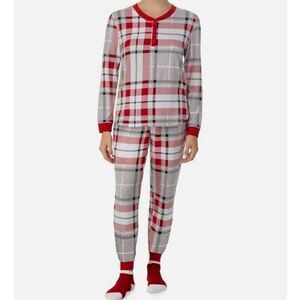 New Secret Treasures Red Women's 3-piece Pajama Set with Socks Size Medium 8-10